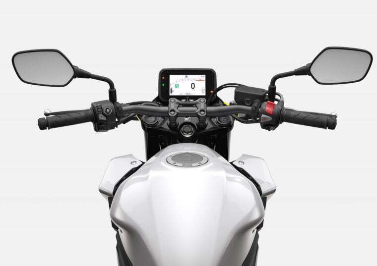 Honda-CB500-Hornet-2026-8-min