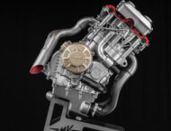 Locura de MV Agusta: ¡Motor 5 cilindros de 240 cv mostrado en el EICMA! 11 MV Agusta 5 cilindros motor4