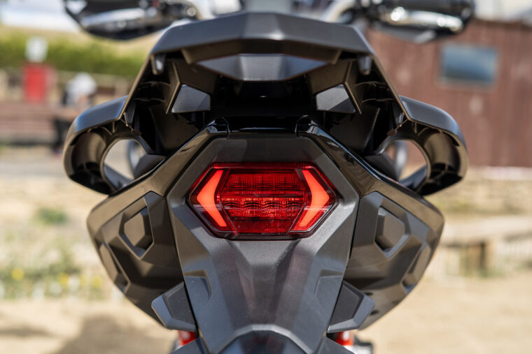 Morbidelli-T352X-2025-detalles4