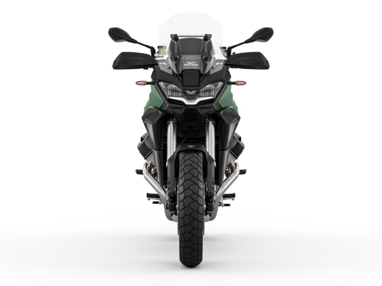 Moto-Guzzi-Stelvio-2026-estudio3