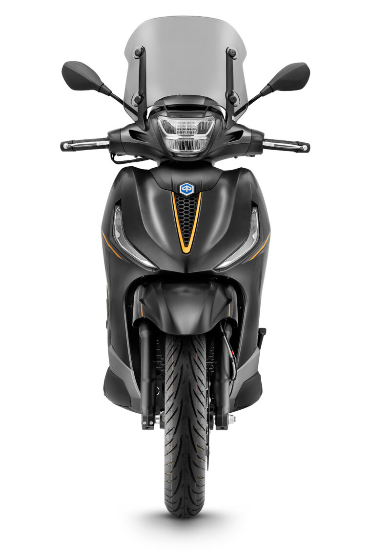 Piaggio-Beverly-400-25-Aniversario-2026-estudio4