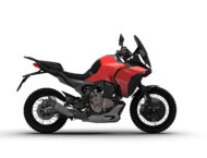 QJ Motor 2026. Novedades: ¡Rhino 900, naked V4 y más! 11 QJ Rhino 900 ADV 2026 estudio3