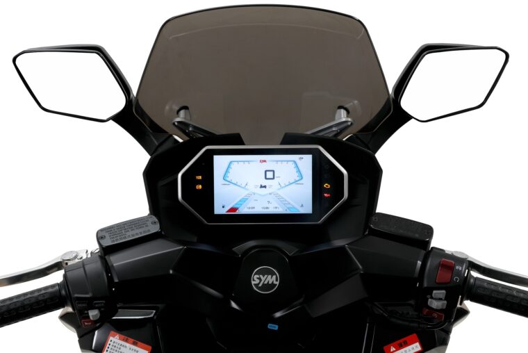 SYM-Cruisym-400-eicma1