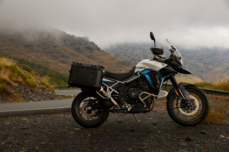 Triumph Tiger 900 Alpine Edition 2026 2 Triumph Tiger 900 Alpine 2026 2