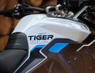 Triumph Tiger 900 Alpine Edition 2026 7 Triumph Tiger 900 Alpine 2026 8