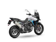 Triumph Tiger 900 Alpine Edition 2026 17 Triumph Tiger 900 Alpine 2026 estudio3
