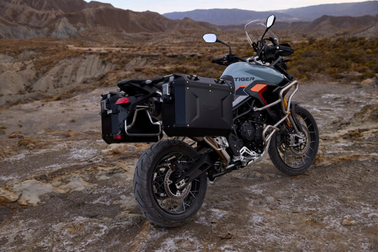 Triumph-Tiger-900-Desert-2026-2