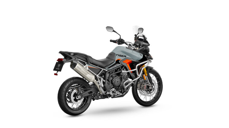 Triumph-Tiger-900-Desert-2026-estudio3