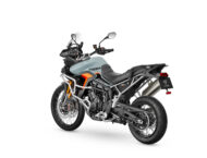 Triumph Tiger 900 Desert Edition 2026 22 Triumph Tiger 900 Desert 2026 estudio6