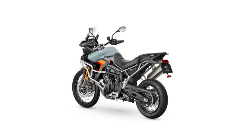 Triumph-Tiger-900-Desert-2026-estudio6