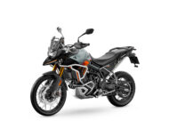 Triumph Tiger 900 Desert Edition 2026 19 Triumph Tiger 900 Desert 2026 estudio7