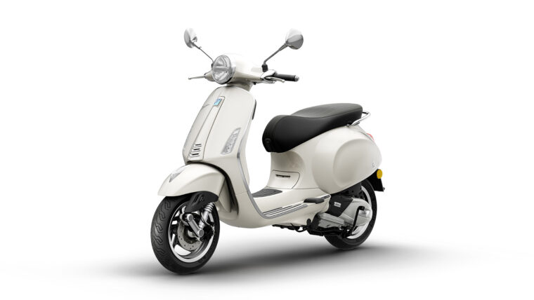 Vespa-Primavera-2026-estudio2
