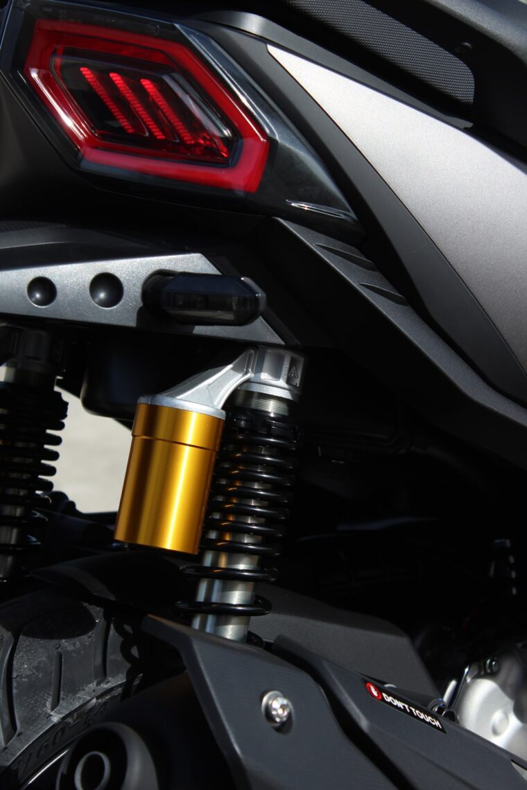 Wottan-GT2-300-2026-4-min