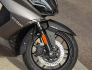 Wottan 2026: nuevo ST-S 300, nueva GP1 125 RS y un GT2 300 actualizado 12 Wottan ST S 300 2026 3 min