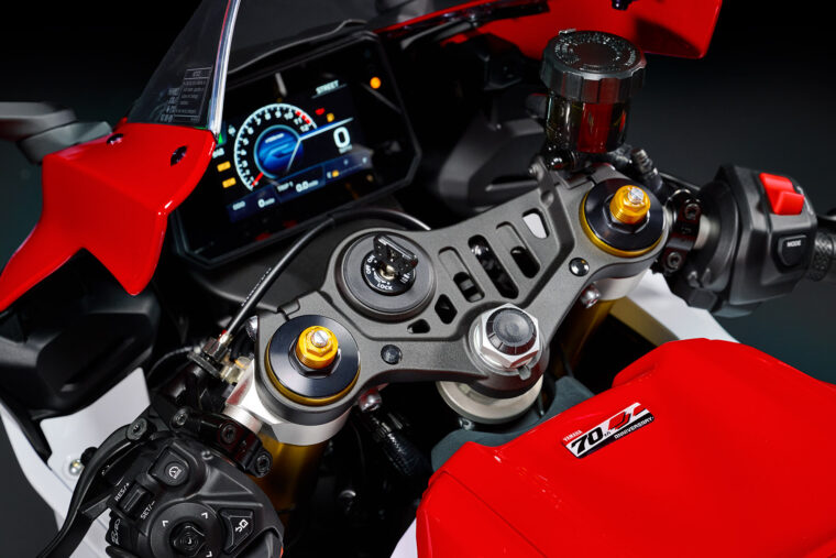 Yamaha-R7-2026-detalles9