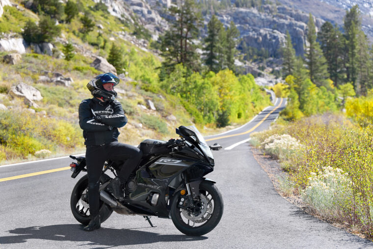 Yamaha-R7-2026-estaticas15