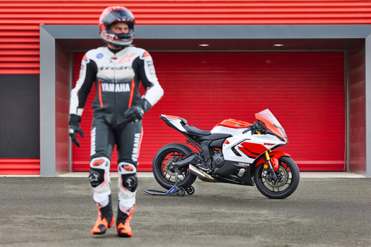 Yamaha-R7-2026-estaticas2