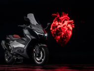 Yamaha TMAX 25 Aniversario 2026 estaticas12