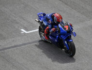 Yamaha cambiará al motor V4 con más dudas que certezas: «Ahora no se puede dar un mensaje tranquilizador» 1 augusto fernandez motogp valencia yamaha v4 (1)