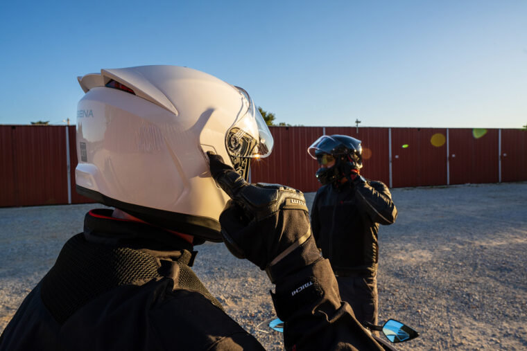 casco-SENA-Phantom-ANC-1