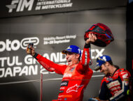 marc marquez shoei x spr pro titulo (3)