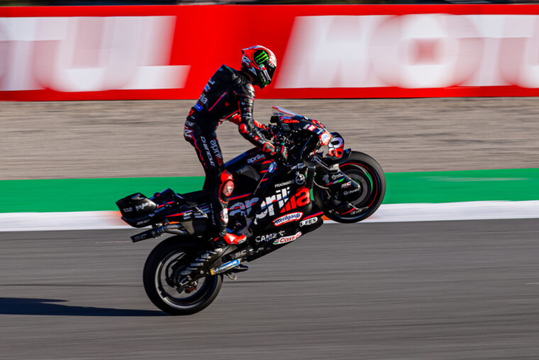 marco-bezzecchi-motogp-valencia-pole