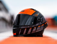 MT Helmets y el Circuit Ricardo Tormo unen fuerzas para ayudar a los afectados por la DANA 1 mt helmets circuit valencia casco solidario (13)