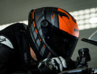 MT Helmets y el Circuit Ricardo Tormo unen fuerzas para ayudar a los afectados por la DANA 25 mt helmets circuit valencia casco solidario (34)