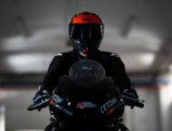 MT Helmets y el Circuit Ricardo Tormo unen fuerzas para ayudar a los afectados por la DANA 26 mt helmets circuit valencia casco solidario (35)