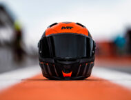 MT Helmets y el Circuit Ricardo Tormo unen fuerzas para ayudar a los afectados por la DANA 4 mt helmets circuit valencia casco solidario (4)