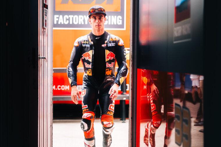 pedro-acosta-motogp-valencia