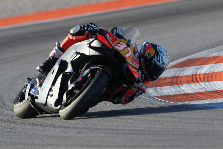 pedro acosta test motogp valencia