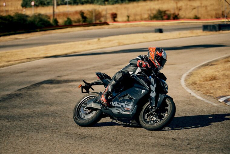 ultraviolette-f77-mach2-superstreet-2025-2