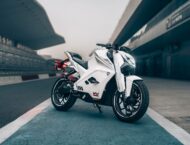 Prueba Ultraviolette F77 Mach 2 y F77 SuperStreet RECON 2025: espíritu "aeroeléctrico" 28 ultraviolette f77 mach2 superstreet 2025 8