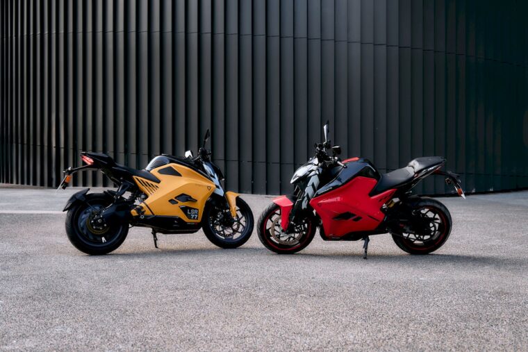 Prueba Ultraviolette F77 Mach 2 y F77 SuperStreet RECON 2025: espíritu "aeroeléctrico" 26 ultraviolette f77 mach2 superstreet 2025 9